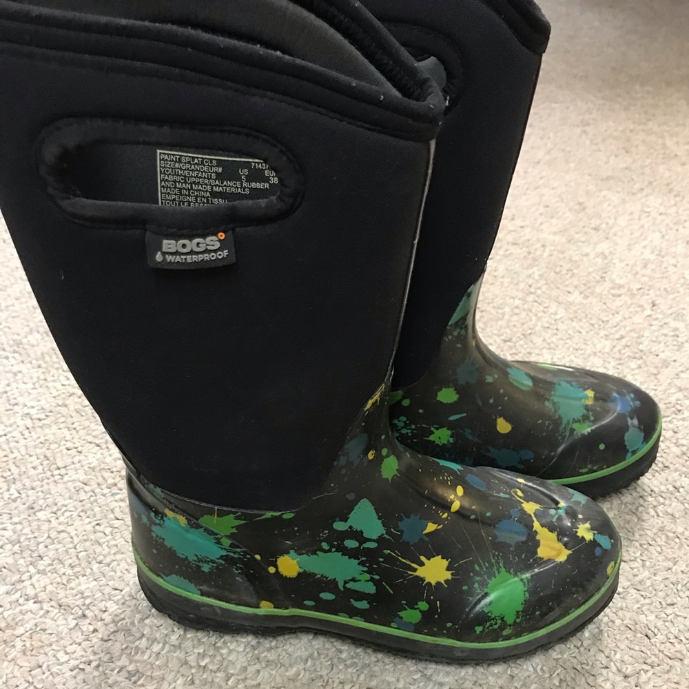 BOGS size 5